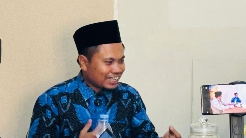 Intelektual muda Nahdlatul Ulama (NU), KH. Makmun Sukron, saat acara. (Foto Ist).
